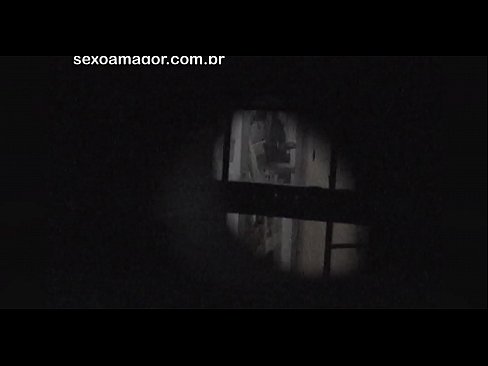 ❤️ Sarışın, içi boş tuğlaların arkasına gizlenmiş bir mahalle röntgencisi tarafından gizlice videoya alınır ❌ Porno vk pornoda tr.pornma-com.ru